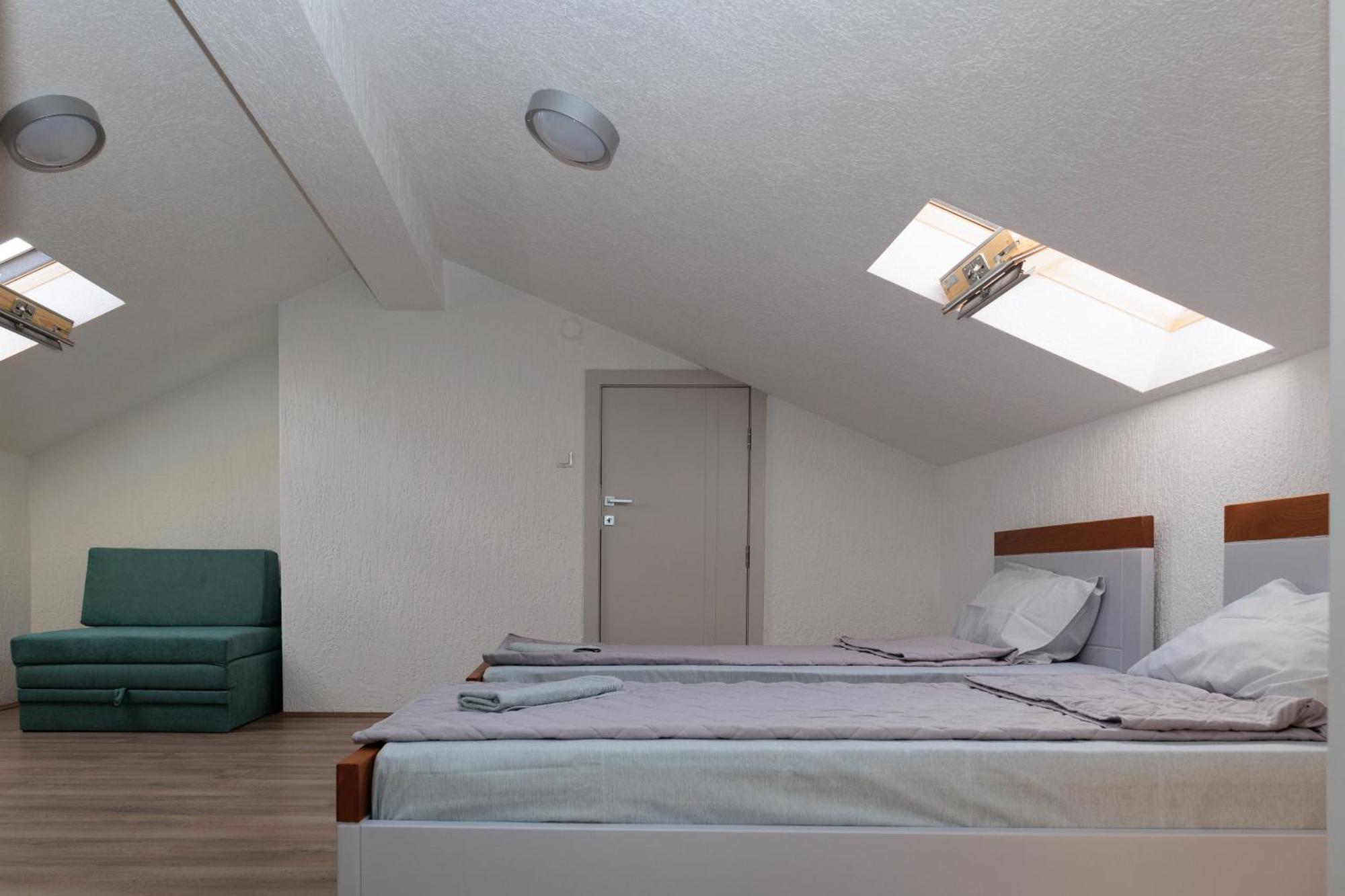 Albatross Guest House Битоля Екстериор снимка