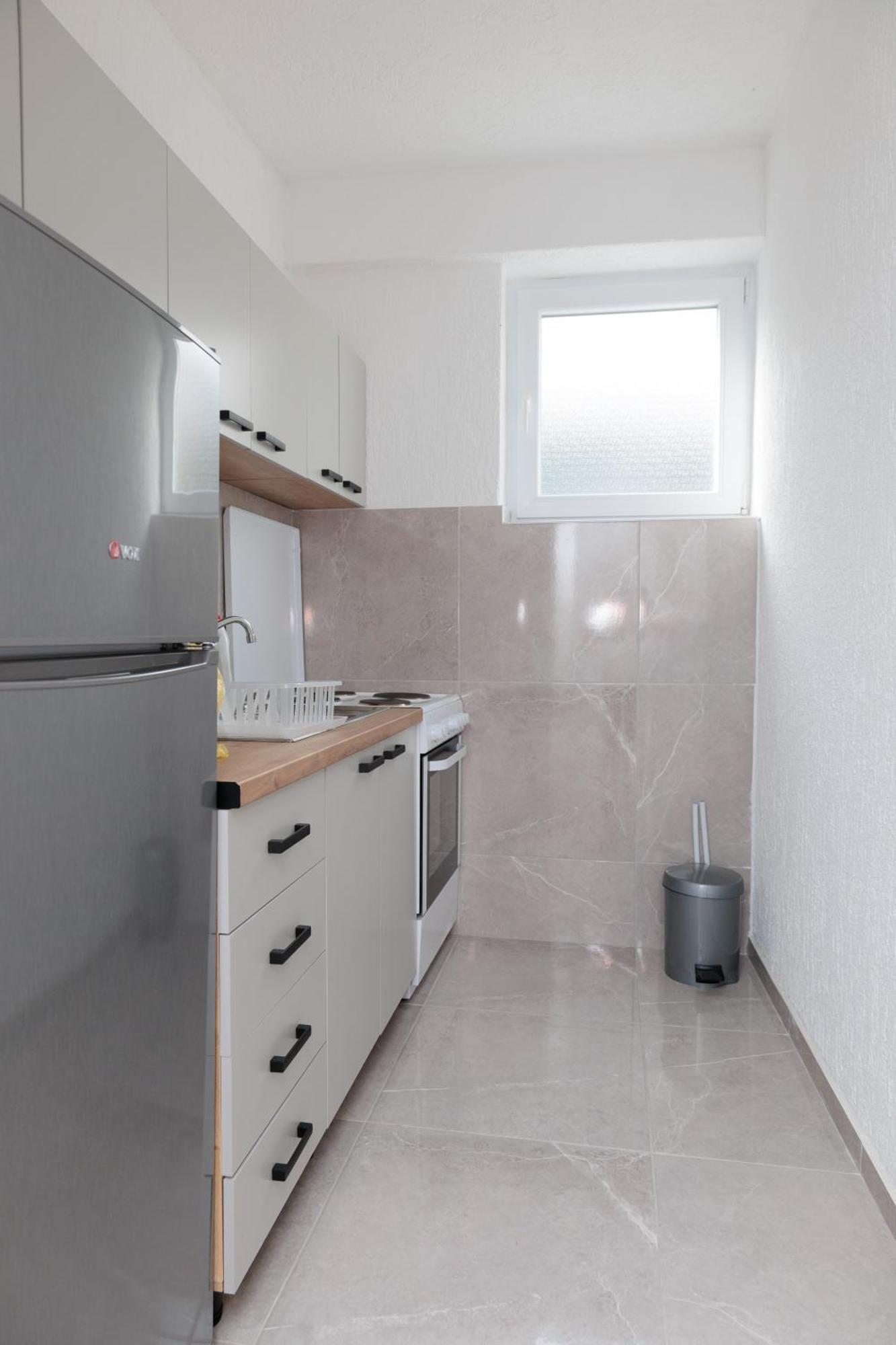 Albatross Guest House Битоля Екстериор снимка